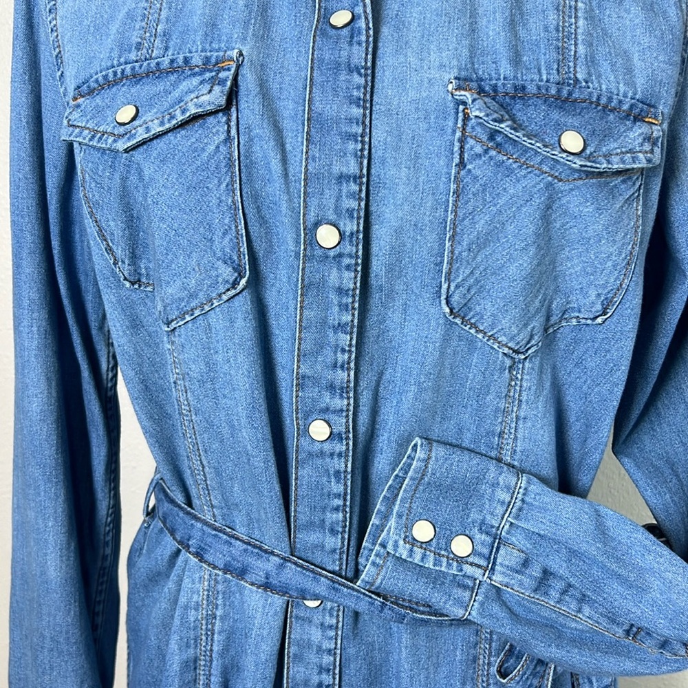GAP Western Pearlsnap Shirt Dress M Belted‎ Chambray Lightweight Cotton Cowgirl - Picture 12 of 17